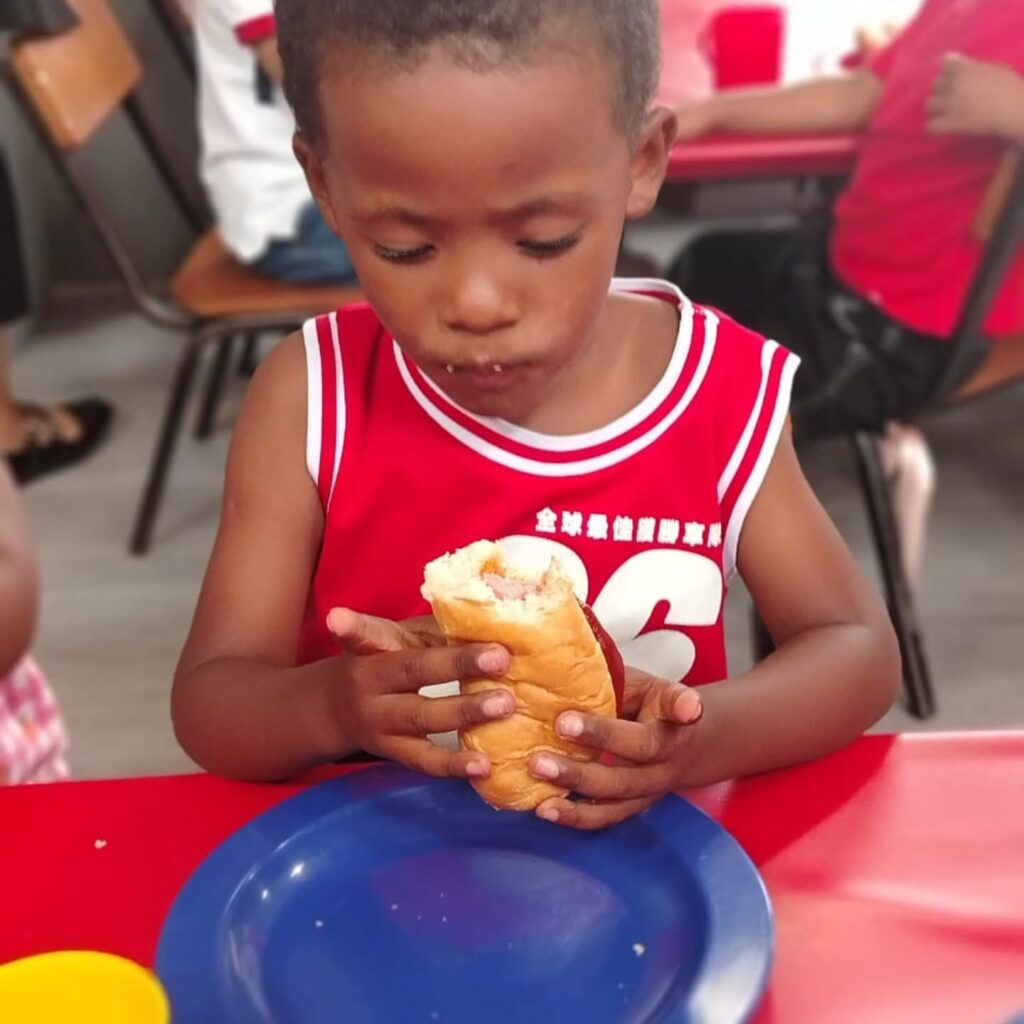 Instagram post from eaglesnestladi. This post is in position 17.